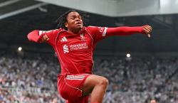 Liverpool derrota al Newcastle con un gol al minuto 100