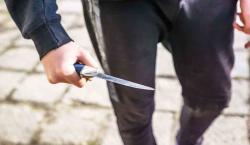 Una joven fue atacada con martillo y herida con un arma blanca por su expareja, que se dio a la fuga