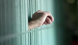 Notario enviado a prisión y una mujer aprehendida por el doble crimen