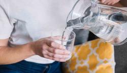 Hidratarse no es solo un hábito, es una necesidad: Los efectos ocultos de no beber suficiente agua