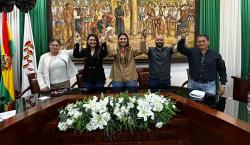 En bochornosa sesión, UCS y el MAS eligen directiva del Concejo que opositores desconocen 