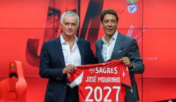 Mourinho asume como nuevo entrenador del Benfica