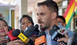 Del Castillo reaparece, critica a los dos binomios del balotaje y afirma que se aproximan “años difíciles y oscuros”