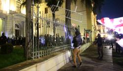Georgia: Policía frena intento de asalto a casa de gobierno