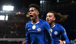 Liverpool sufre un golpe letal ante el Chelsea y pierde el liderato