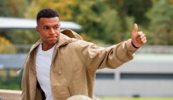 Mbappé preocupa a Francia tras una molestia en el tobillo
