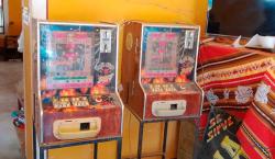 Operativos de la AJ en Caranavi incautan dos tragamonedas y elevan a 85 los juegos ilegales decomisados este año