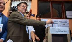 Rodrigo Paz sufragó en Tarija y pidió cuidar el voto: “Ante todo, Bolivia tiene que ganar”