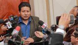 Gobernador pide madurez a Paz-Lara: “no queremos ver pelea como marido y mujer”