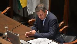 Diego Ávila es el nuevo presidente del Senado con 32 votos