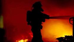 Una mujer y su nieta se salvan de un incendio que destruyó su vivienda y sus ahorros  