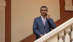 Ministro de Economía denuncia “saqueo fenomenal” y desaparición de fondos en cuentas públicas