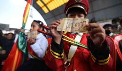 Desde este lunes, el Bono Juancito Pinto se paga sin restricciones