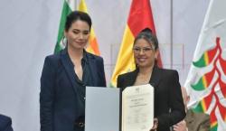 Diana Romero en medio de críticas: ¿Cuántas ausencias tuvo la esposa de Lara como legisladora?