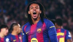 Barcelona remonta al Frankfurt con un doblete de Koundé