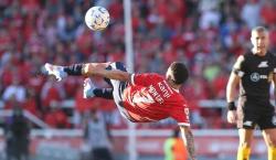 Santiago Montiel gana el Premio Puskás con una “chilena” espectacular