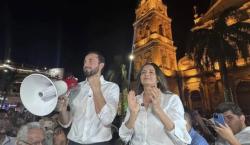 JP Velasco anuncia su candidatura a la gobernación cruceña en dupla con Paola Aguirre