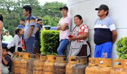 El gas vuelve a escasear en los barrios de Santa Cruz y genera incertidumbre