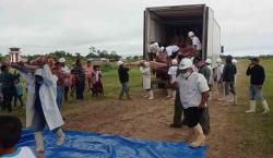 Debido al bloqueo de carreteras, vuelven a transportar carne de res por vía aérea a La Paz