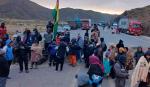 Escalan a 32 los bloqueos en Bolivia tras los hechos violentos en La Paz
