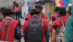 Campesinos y mineros insisten en la renuncia del presidente Rodrigo Paz
