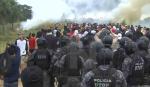 Operativo en San Julián: policías y militares desbloquean la ruta en medio de enfrentamientos