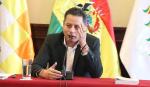 Lara responde a Paz que dona parte de su sueldo desde “hace tiempo y que no necesita un decreto”