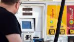 Precio del petróleo sube con fuerza y supera los 100 dólares