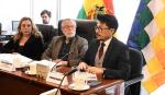 Canciller destaca ahorro de $us 334 mil por mes con reingeniería en servicio; acefalías se cubrirán gradualmente