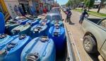 Filas por combustible: ministro descarta que sea por falta de divisas y señala la subvención como problema clave
