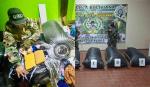 En Puerto Quijarro hallan 100 paquetes de marihuana camuflados entre ropa usada