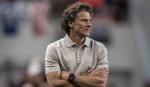 Forlán logra su primer triunfo con Uruguay tras golear 4-1 a Corea del Sur