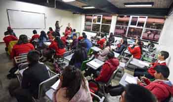 Pruebas-PISA:-Chile-mantiene-liderazgo-de-educacion-en-Latinoamerica