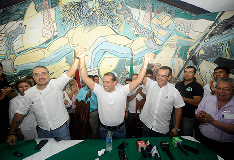 Eligen-con-234-votos-a-Camacho-para-presidir-el-Comite-Civico