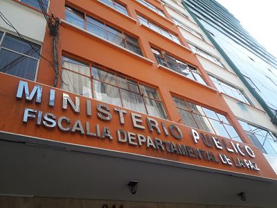 Fiscalia-asegura-que-no-se-vulneraron-derechos-de-exautoridades-y-revela-que-algunos-fugaron-del-pais