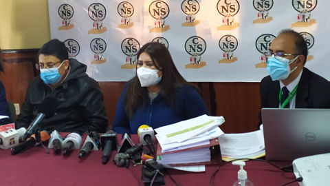 La-Gerente-de-la-CNS-se-niega-a-renunciar-tras-medidas-de-presion-de-trabajadores